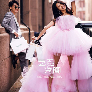 Robe de photographie de <span class=keywords><strong>couple</strong></span> sur le thème du tissu maillé coloré, pour séance <span class=keywords><strong>photo</strong></span> de rue, voyage en extérieur, mariage léger - Product Image 3