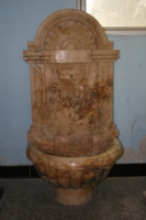 Prix d'usine personnalisé fontaine de style européen pour l'extérieur en marbre antique fontaine cascade murale en pierre avec figure féminine