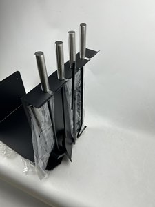 Juego de 5 Herramientas para <span class=keywords><strong>Chimenea</strong></span>, Incluye Pica, Pala, Escoba, Pinzas y Soporte, Color Negro - Product Image 3