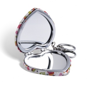 Custom Logo Makeup Diamond Bling Bling Portable PU Leather Vanity Cosmetic Heart Shape Mirror - Product Image 4