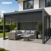 Pergola motorisée à lames orientables, gazebo automatique en aluminium avec écran coulissant/rideaux enrouleurs