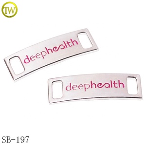 사용자 정의 중공 편지 로고 버클 신발 끈 조정 가능한 금 태그 아연 합금 신발 하드웨어 금속 트라이 글라이드 버클 수영복 - Product Image 6