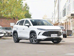 BYD Song <span class=keywords><strong>L</strong></span> DM-i 2024, SUV Híbrido de Nueva Energía, 1.5L Automático, Volante a la Izquierda, Interior Oscuro, Precio de Mayoreo, Disponible - Product Image 3