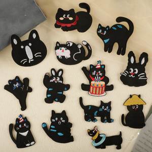 Commercio all'ingrosso carino gatto nero ricamo Patch logo personalizzato cartone animato animale ferro su toppe per abbigliamento cappello Jeans - Product Image 1