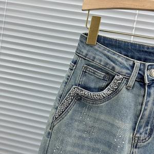 กางเกงยีนส์ขายดีทรงคาร์โก้เอวสูงขากว้างสำหรับผู้หญิง ผ้าเดนิมฟอกลายเพชรแบบโปร่ง มีกระเป๋าหลายช่อง ยืดได้ - Product Image 5