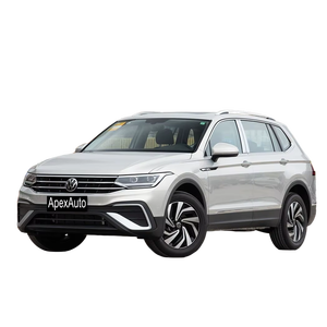 سيارة فولكسفاغن Tiguan T Turbo SUV مستعملة مع تحكم في الرحلات ، إطارات R17 ، رف معدني للسقف ، نموذج يطمح - Product Image 1