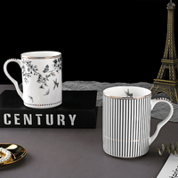 Ensemble de tasses à thé et à café en céramique vintage, porcelaine fine, décoration d'intérieur, assiette et soucoupe, ensemble de cappuccino en porcelaine dans un emballage en boîte