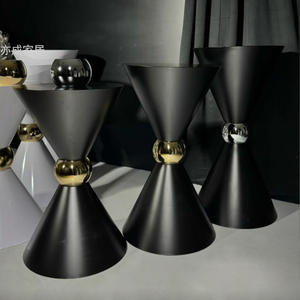 <span class=keywords><strong>Tabouret</strong></span> <span class=keywords><strong>de</strong></span> <span class=keywords><strong>bar</strong></span> rond <span class=keywords><strong>pour</strong></span> fête et événement Table <span class=keywords><strong>de</strong></span> <span class=keywords><strong>bar</strong></span> moderne design blanc et noir <span class=keywords><strong>pour</strong></span> mariage dans la salle d'hôtel - Product Image 6