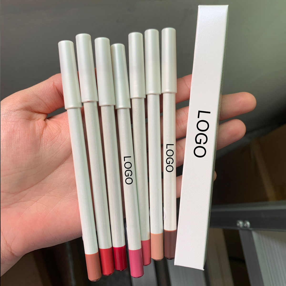 Custom labels matte organic creamy lipliners vegan brown nude lipliner private label lip liner