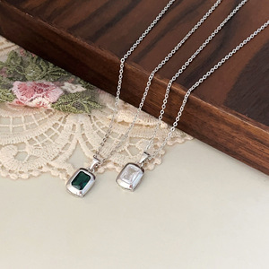 S925 Sterling Silver <b>Emerald</b> Zircon Necklace Geometric <b>Pendant</b> Clavicle Chain For Women Everyday Wear - Product Image 2