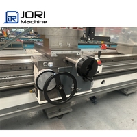 Tour à métaux horizontal manuel personnalisable de fabrication chinoise pour le tournage des métaux, de moyenne capacité, haute précision