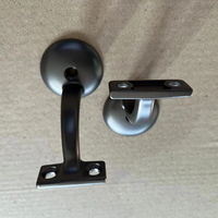 Support mural moderne en aluminium pour main courante d'escalier et accessoires de pare-chocs de porte pour usage hospitalier