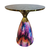 Table basse d'angle en fer au design créatif, table d'appoint moderne pour canapé-lit, style nordique simple, aspect bois contemporain pour salon