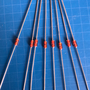 Sensor de Temperatura con Termistor NTC Superheroe, Miniatura, Tubular, con Cables Axiales - Product Image 3