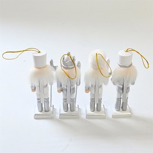 <span class=keywords><strong>Soldat</strong></span> Noël Taille 12cm Décoration de Noël <span class=keywords><strong>Casse</strong></span>-Noisette Pendentif Ensemble Argent Série Haut de Gamme Fournitures de Fête de Noël - Product Image 4