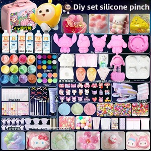 Kit de jouets anti-stress DIY unisexe, moule en silicone fait main avec colle AB, jouet amusant et relaxant à presser, à partir de 14 ans - Product Image 1