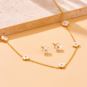 European American Style Flower Jewelry <b>Set</b> Stainless Steel Necklace <b>Bracelet</b> Earrings Women's Party Accessories - Product Image 2
