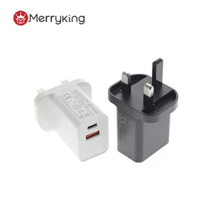 Cert mondial de logo gratuit Merryking. UKCA BS double ports USB QC3.0 PD chargeur rapide 20W charge rapide pour téléphone iPhone 12 xiaomi oppo