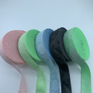 Rubans en dentelle de haute qualité pour la fabrication d'accessoires pour cheveux ou de textiles d'ameublement, pour la décoration de fêtes ou l'emballage cadeau. - Product Image 2