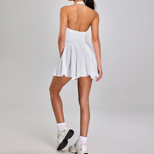 Yiyi Groothandel Jumpsuit Jurk Met Ronde Hals En Sport Een Naked-Feel Tennis Fitness Bodysuits Voor Dames Workout Yoga Jurk Met Korte Broek - Product Image 2