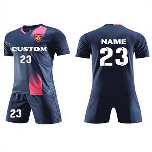 ชุดฟุตบอลลายโลโก้แบบกำหนดเอง สำหรับผู้ชาย นักเรียน เด็ก ระบายอากาศ แห้งเร็ว บริการ OEM ผ้าโพลีเอสเตอร์ 100% - Product Image 1