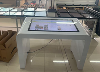 Mesa de Té Interactiva Inteligente con Pantalla Táctil Capacitiva de 43 Pulgadas Yingtouch YC-TK, Sistema Operativo Windows 10, Todo en Uno
