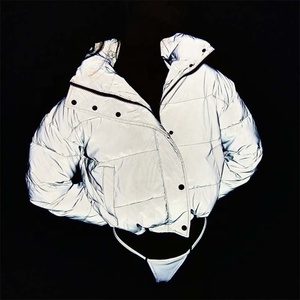 Chaqueta Corta Acolchada de Invierno para Mujer, Estilo Sexy, con Cuello Alto, Reflectante y de Alta Visibilidad - Product Image 1