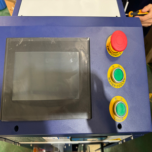 金属塗料および錆除去用の1500wファイバーハンドヘルドレーザー洗浄機 - Product Image 6