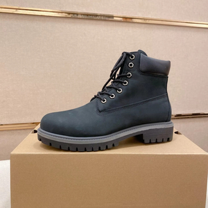 Chaussures de randonnée antidérapantes de haute qualité pour hommes et femmes, avec un design luxueux et classique, confort amorti, style sportif - Product Image 1