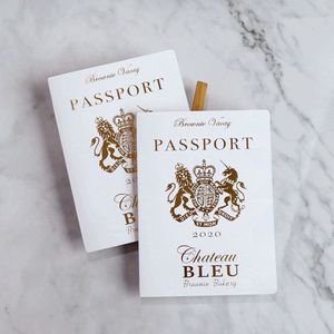 Carte-cadeau créative personnalisée, carte passeport unique, <span class=keywords><strong>photo</strong></span> personnelle imprimée et cartes d'<span class=keywords><strong>invitation</strong></span> de mariage personnalisées en forme de passeport - Product Image 4