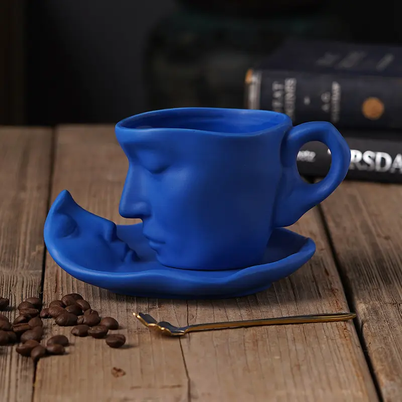 Wholesale New Luxury Creative Exquisite Art Thinker Porcelain Ears Handmade Blue Coffee Tea Cups And Saucers Set