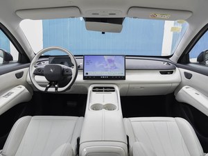 2026 460 PLUS BAIC ARCFOX Beta T1 Berline intermédiaire Purement Électrique Neuf ou d'occasion disponible - Product Image 4
