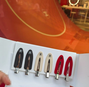 Barrettes à cheveux en acétate faites à la main avec logo personnalisé, colorées et sans plis, accessoire de maquillage parfait pour les fêtes - Product Image 2