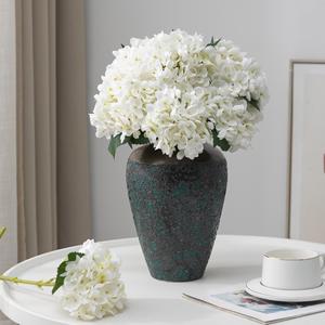 Bouquet de fleurs artificielles en soie Hortensia Meng Jie, fleurs blanches pour la décoration de la maison et des mariages - Product Image 1