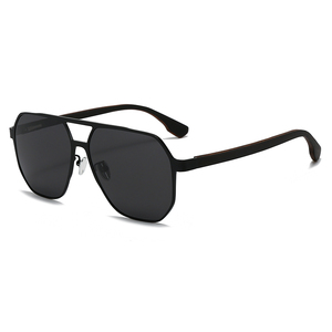 2025 Unisex Fashion <b>Sunglasses</b> <b>Retro</b> Stainless Frame Full Rim Wooded Temple TAC Polarized UV400 Model 8818 China Opp - Product Image 1