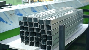 Chất lượng cao mạ kẽm <span class=keywords><strong>C</strong></span> kênh thép cuộn hình thành máy | Kích <span class=keywords><strong>c</strong></span>ỡ tùy chỉnh <span class=keywords><strong>c</strong></span>ó sẵn - Product Image 6