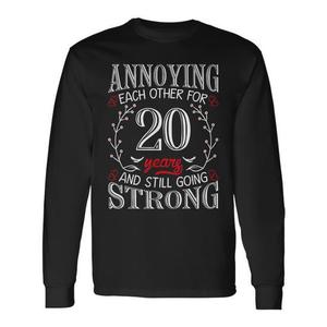 Cansanciándose el uno del otro durante 20 años, camiseta de manga larga para el 20.º aniversario de boda - Product Image 1