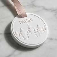 Diffuseur de parfum suspendu en céramique blanche fait main avec logo personnalisé Finru, OEM, pour la maison, longue durée, pour armoire, vente en gros