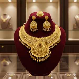 Collier sautoir plaqué or 24 carats, collier long moderne avec un design de plaque propre pour un bijou intemporel et chic - Product Image 6