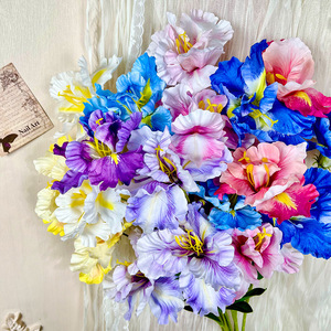 Fleurs artificielles irisées à 3 têtes simulées en soie pour décorations de mariage, décoration intérieure et murs floraux DIY - Product Image 1