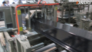 Machine de production de tuiles de toiture en composite fibre de verre polyester (FRP GRP) pour murs de camping-cars, fabriquée en Chine - Product Image 5