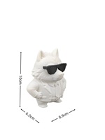 Statue de loup Cool Boss, figurine animale blanche mate, portant un costume et des lunettes de soleil, accessoire de décoration créatif pour la maison, le bureau ou le bureau à domicile