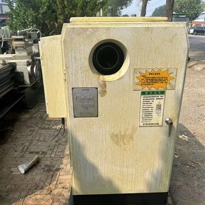 Torno de Banco Convencional Portátil Universal Pequeño CW6280B, Torno Antiguo Chino en Venta - Product Image 5