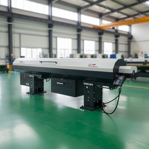 Opération à haute vitesse adaptée aux barres de diamètre <span class=keywords><strong>5</strong></span> à 67 <span class=keywords><strong>mm</strong></span>. Alimentateur de barres LNS pour tours CNC - Product Image 1