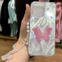 Nouvelle Coque de Téléphone Papillon avec Collier de Perles et Dragonne pour iPhone 17 Pro, Accessoire de Téléphone pour Femmes Compatible iPhone 16 15 14 13