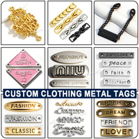 Étiquettes métalliques personnalisées de haute qualité avec nom de marque gravé au laser, plaques durables découpées au laser, logos pour vêtements, design de chaîne