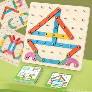 Juego de Mesa Geométrico 2 en 1 para Habilidades Motoras Finas, Juguete Educativo para Niños con Tarjetas de Patrones y Bandas Elásticas para Figuras y Formas - Product Image 4