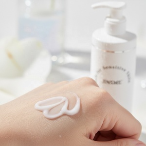 Loción Corporal Antioxidante Gentle PureGlow con Niacinamida y Escualano, 180 ml, Sin Perfume, para Piel Sensible y Normal, Marca Blanca, Venta al por Mayor - Product Image 2