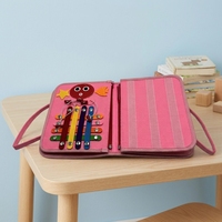 Livre d'activités personnalisable en feutre doux pour bébé, livre silencieux Montessori, jouet sensoriel d'apprentissage précoce avec autocollants magiques pour enfants et tout-petits