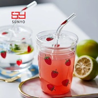 Mug à café en verre borosilicate résistant à la chaleur, à paroi simple, avec impression intégrale motif fraise, couvercle en verre et paille, 250 ml et 350 ml